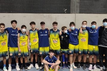 CMB_220122