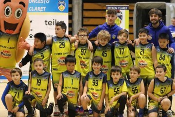 Benjamín masculino blanco
