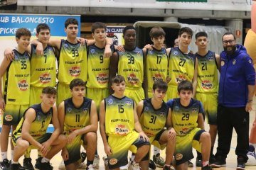 Cadete masculino verde