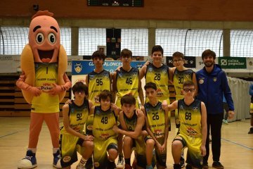 Cadete masculino amarillo