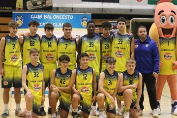 Junior masculino rojo