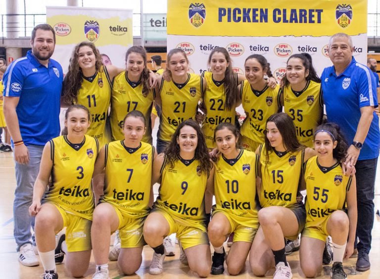 Cadete femenino azul
