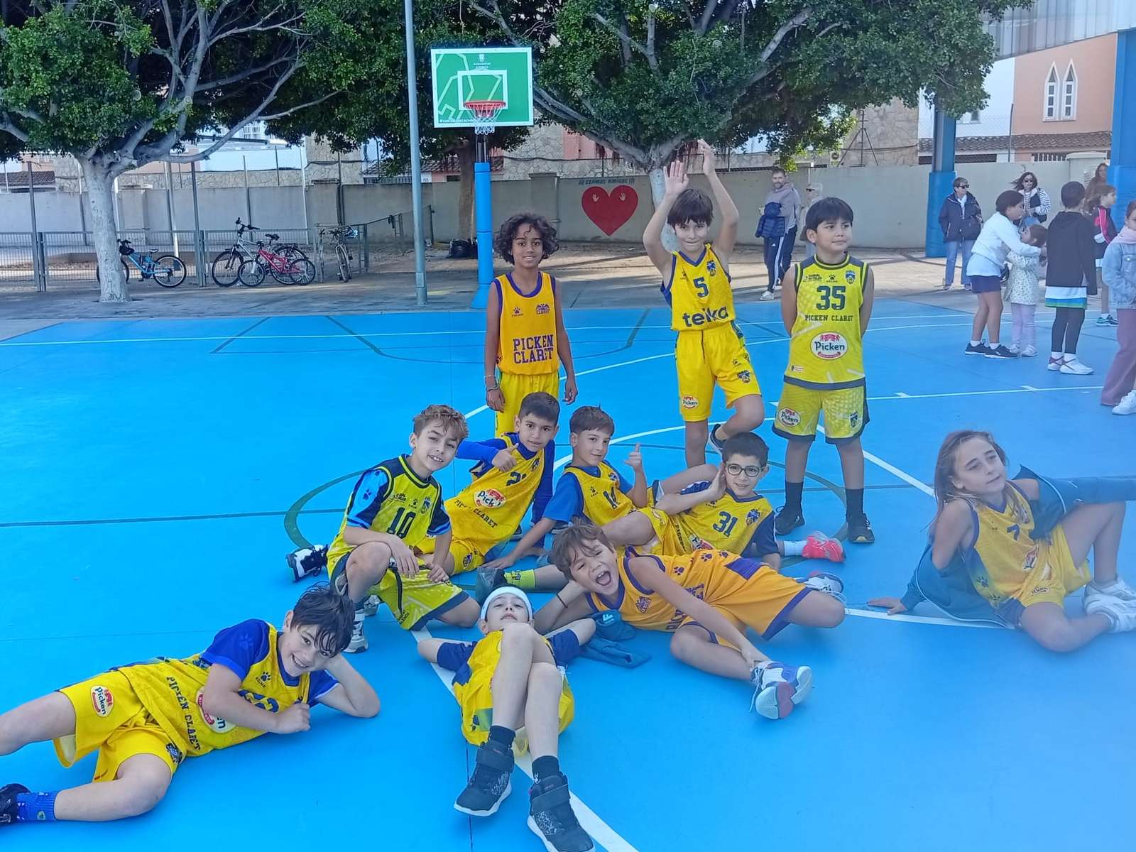 BMB_251108.jpg